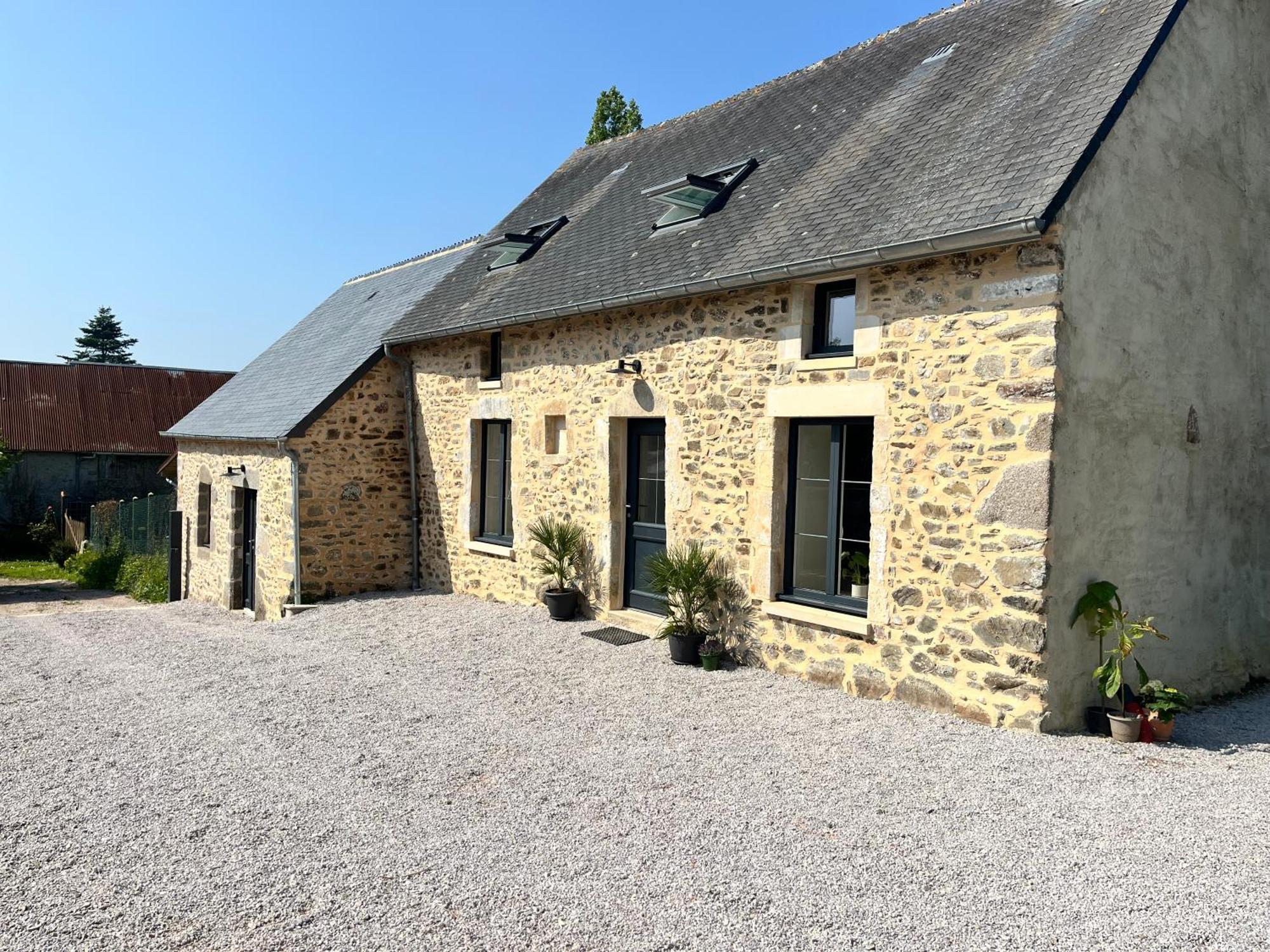 Aux Portes De La Hougue Quettehou Exteriér fotografie